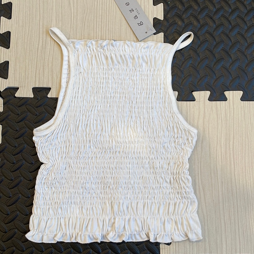 GAZE Halter Crop Top Womens SIZE XS White Elastic Hem Shirt NWT
